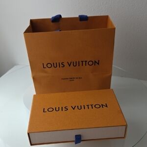 Louis‎ Vuitton Orange Box and Bag with Blue Handles